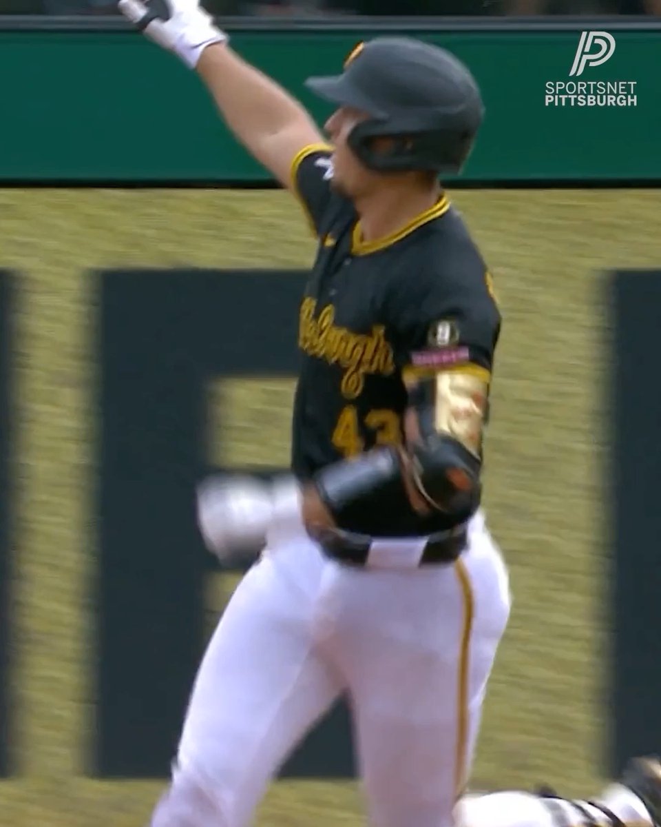 The three swings that won the game for the Pittsburgh Pirates 🙌