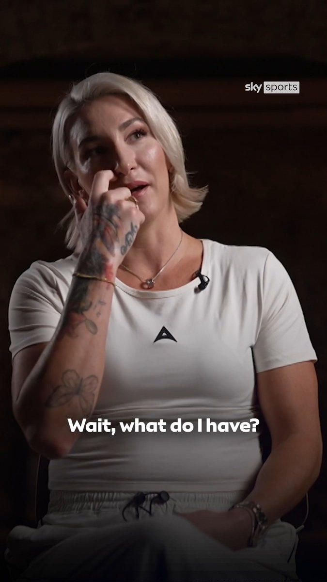 Mikaela Mayer and Chantelle Cameron forgetting how many titles they’ve got 🤣