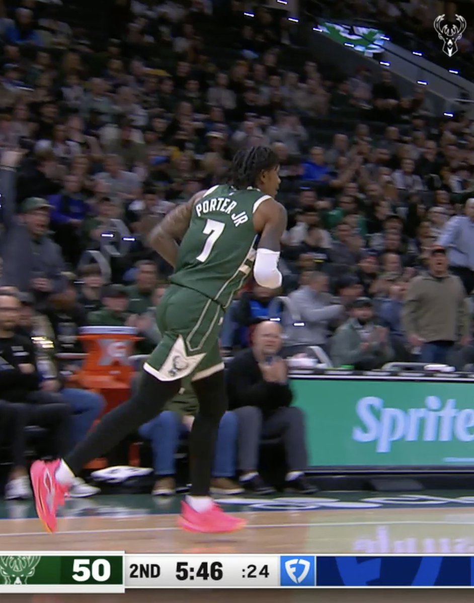 That time KPJ had 5 steals in the first half vs. the Cavs. 🧲