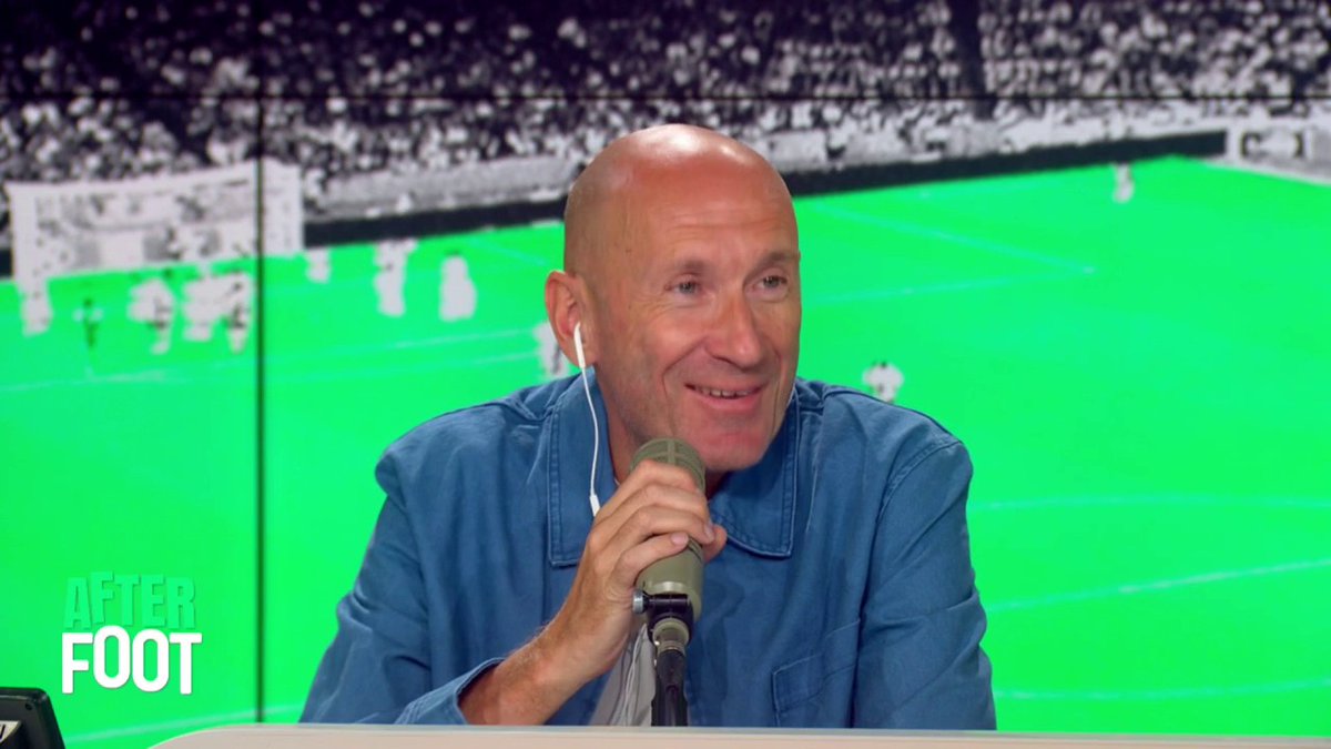 🗣️ Gilbert Brisbois sur l'imbroglio PSG-Rennes : "Rennes est mis devant le fait accompli. Il peut aussi réclamer trois points si le PSG est incapable de proposer un stade." #RMCLive