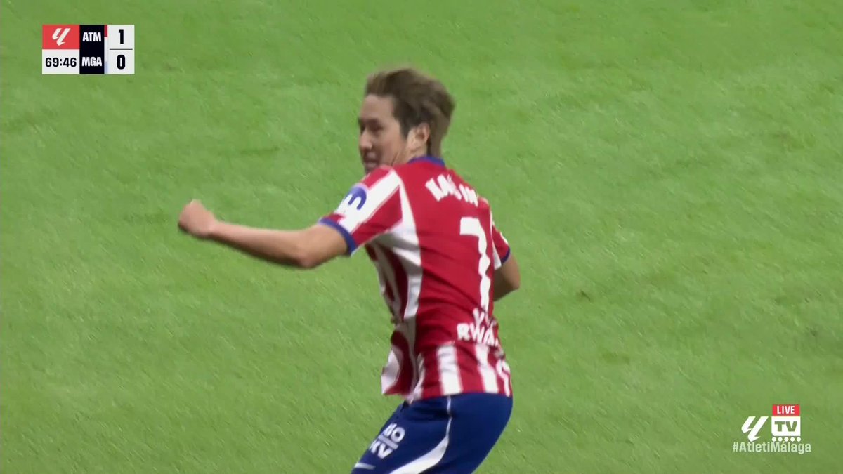 Kang-in Lee, that is SPECIAL! 😍 What a way for the Korean international to announce himself in LALIGA on his Atletico Madrid debut 🇰🇷