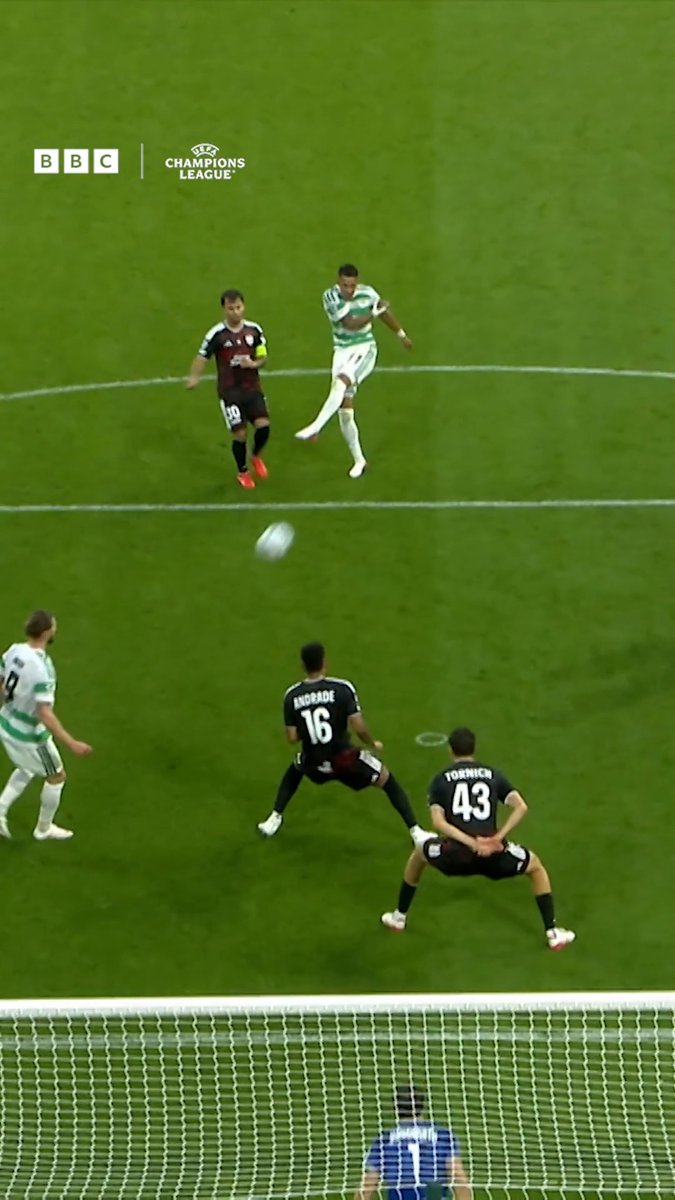 "THAT'S ANOTHER ROCKET!" 🚀 Camilo Duran saw Benjamin Nygren's opener for Celtic and thought: 'I'll raise the bar!' 👏
