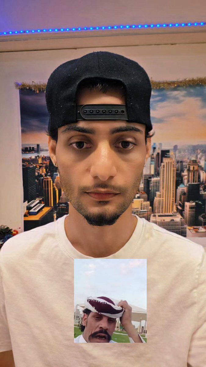 مواطن يمني في السعودية قدم مناشدة لليمنيين وللملك فهد ال سعود ولم يلتفت له احد ولم يساعد احد فقرر الإنتحا. ر .. الله يرحمه وهذه في وجه السعوديون أولاً .. كيف يناشدكم شخص ويموت في بلادكم