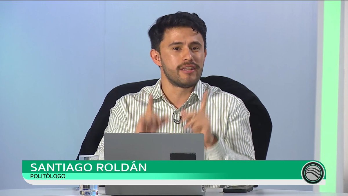 #DebateLaOtraCara | "De La Espriella mezcla tres cosas que no debería mezclar y yendo a la fiscalía a un procedimiento al que él mismo faltó y ese procedimiento es el empalme" @RoldnSantiago