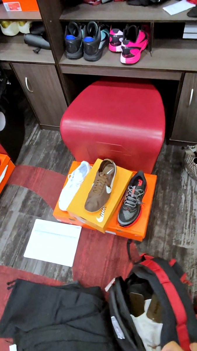 POV: 1st #TeamNike gear drop