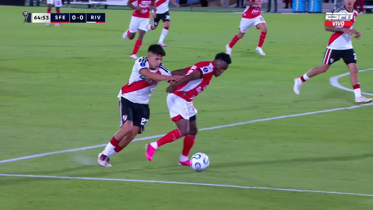 TODO SANTA FE PIDIÓ PENAL DE ALMADA SOBRE OBRIAN... ¿Qué te pareció? 📺 #DisneyPlus Plan Premium
