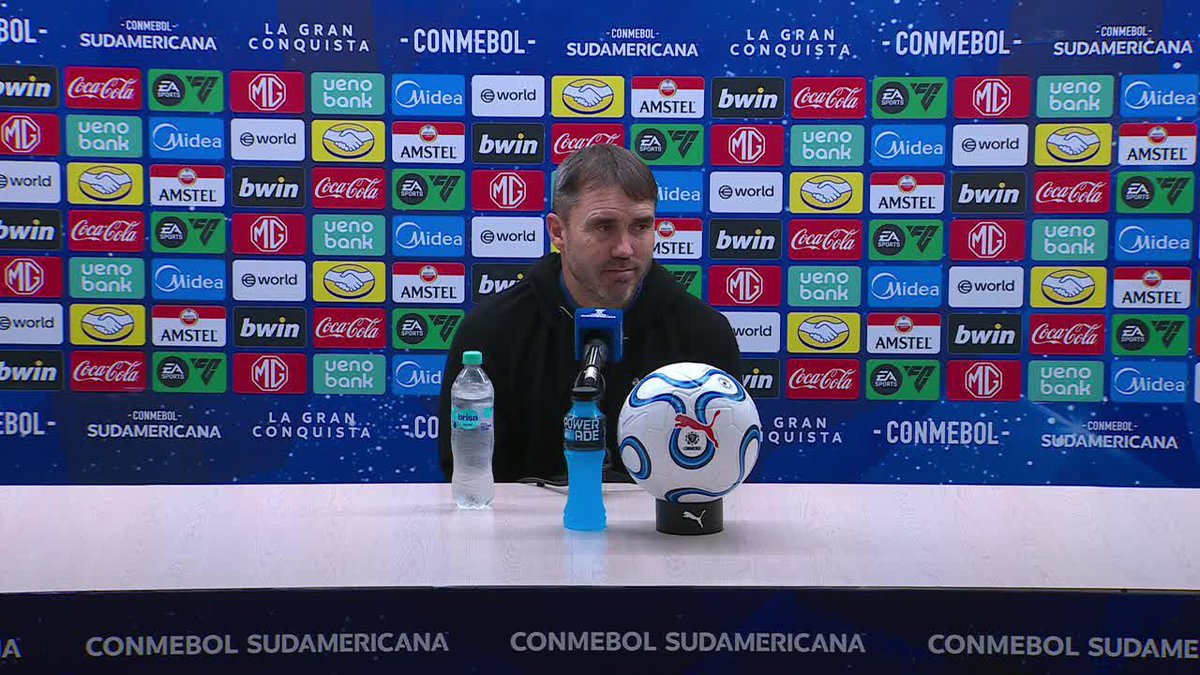 “¿El cruce con Rafa Borré? CON LOS JUGADORES A VECES TE CRUZÁS, PERO NO LE DOY IMPORTANCIA”. Chacho Coudet. ‼️🇦🇷