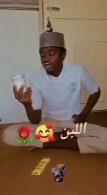 Man enjoy milk & started reciting Quran verse talking about milk mimicking several reciters 😂😍😍❤️. Quran is just too sweet.