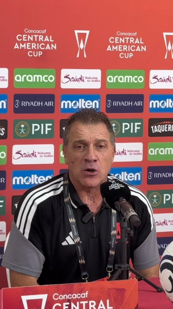 QUÉ GRANDE TITO POMPEI 🇸🇻🔥 La mejor parte de la conferencia de prensa del DT del Alianza. Su mensaje al fútbol salvadoreño. 🫶🏻✅ #CopaCentroamericana