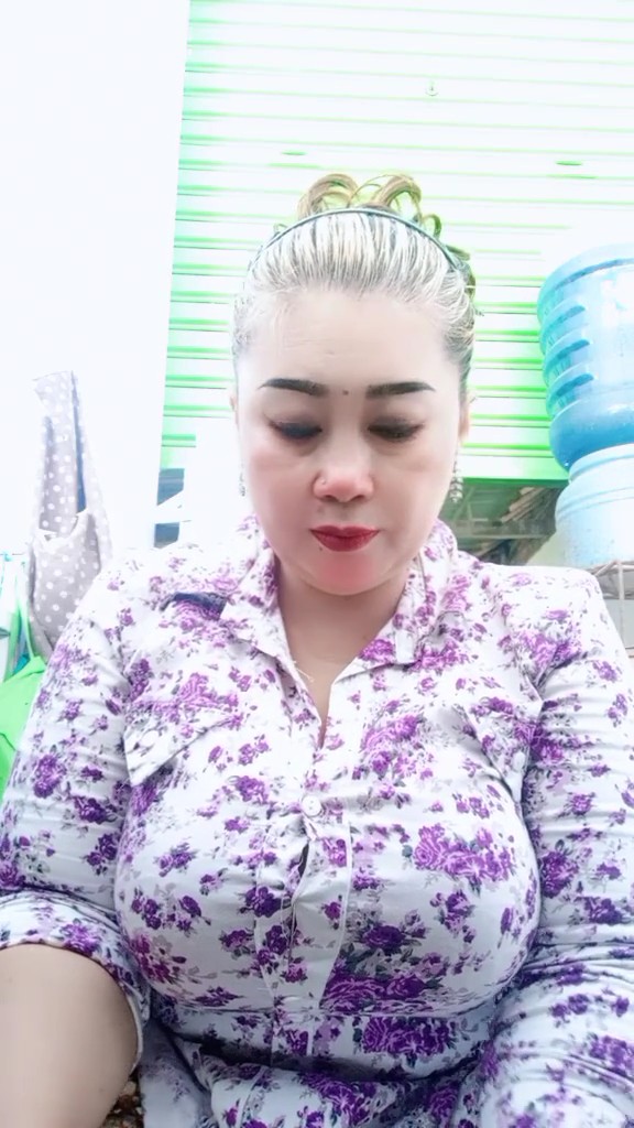 Yg penting setia sama bunda