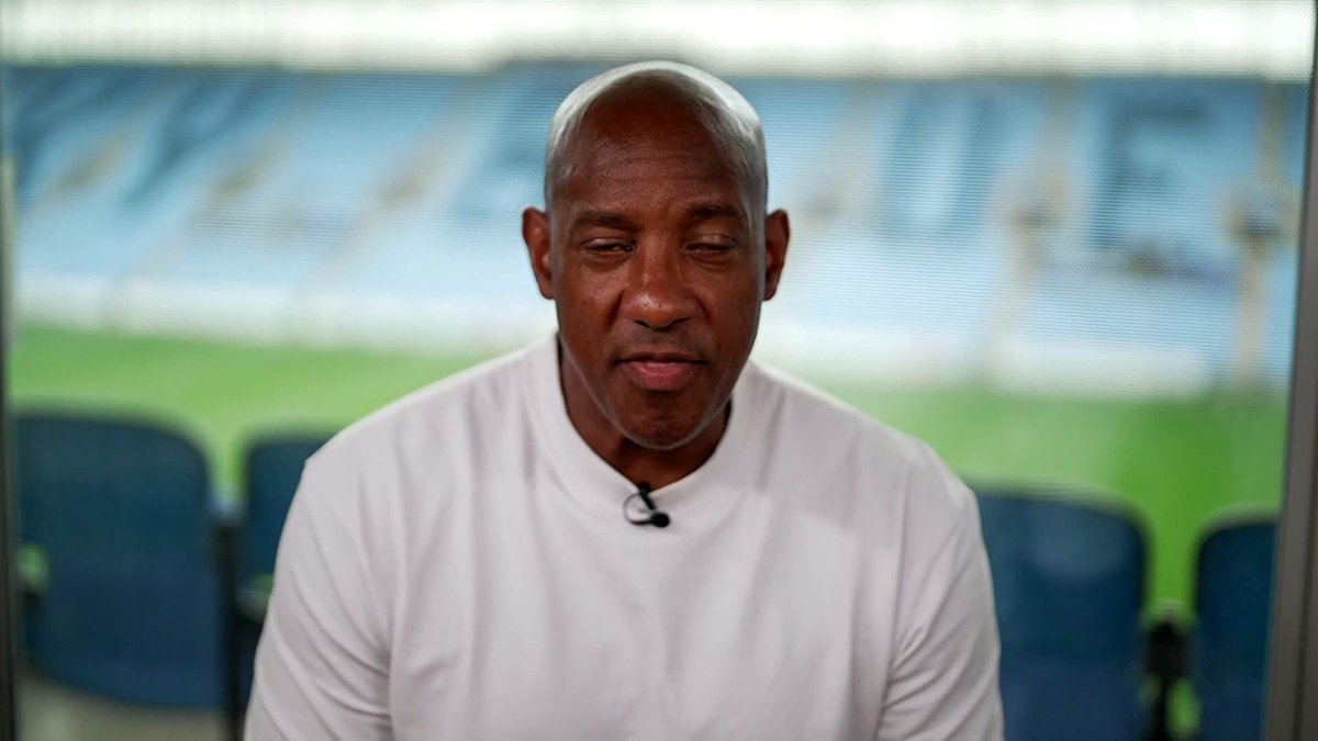 "I'm sorry I went to Villa, but I love you all the same" Dion Dublin's message to Coventry fans ahead of their Premier League return 🥹