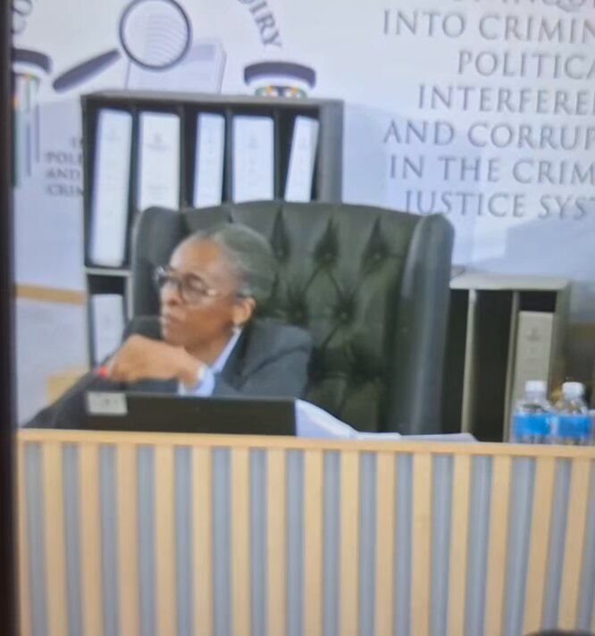 I know most of you love her and think she is infallible. But truth be told, here, Commissioner Sesi Baloyi got it completely wrong. No one in the right mind can accuse Fadiel Adams of being a "thinking and responsible member of parliament". Aowa.