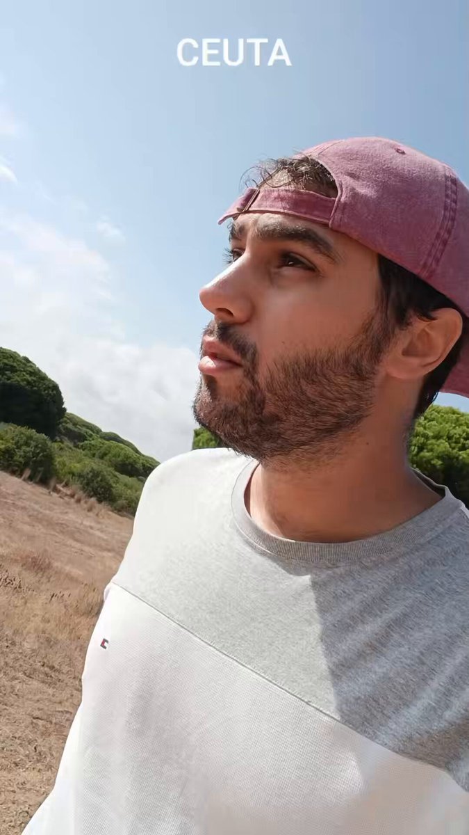 🇪🇸 Un joven Ceuti decide coger el móvil y enseñarnos cómo está su tierra ante la manipulación mediática.