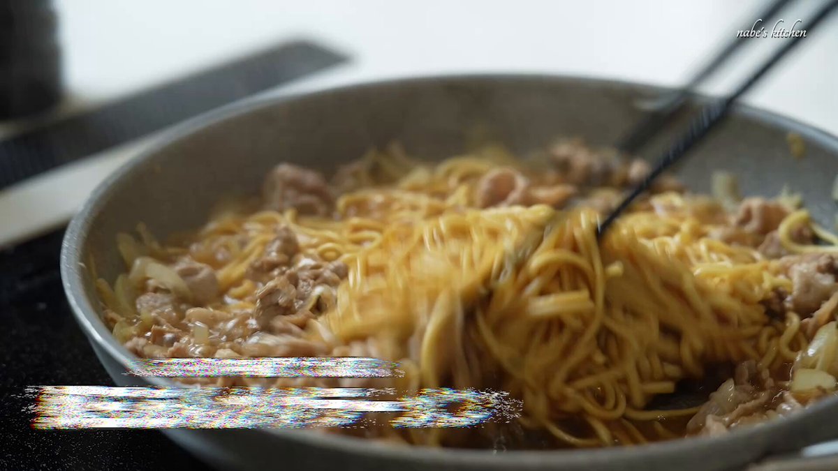 中華麺で腹いっぱいになれるレシピ🍜