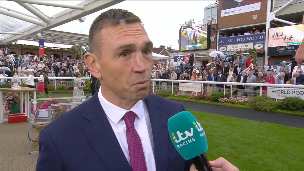 "Rob is at the heart of everything we do" ❤️ Oli Bell speaks with Sir Kevin Sinfield as he prepares for his 7 in 7 challenge to raise awareness and funds to support the MND community 🎙️ Oli Bell
