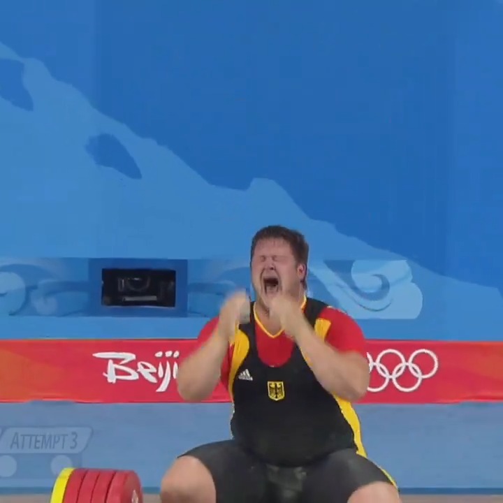 Matthias Steiner’s wife tragically passed away before he competed in the 2008 Olympics. He went on to win gold, and to this day, people say there were 4 hands on the bar that day. 💔🏋️‍♂️