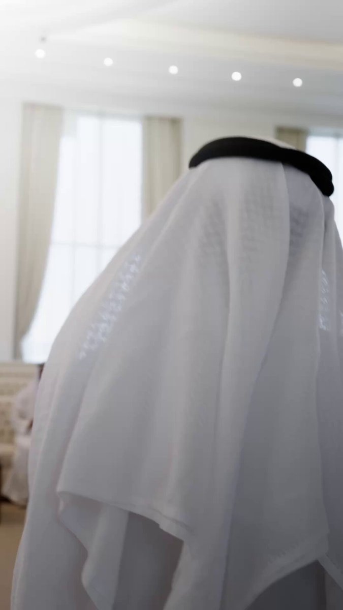 رئيس الدولة «حفظه الله» يستقبل المواطنين بحضور عدد من سمو الشيوخ. #مصدر_للأخبار