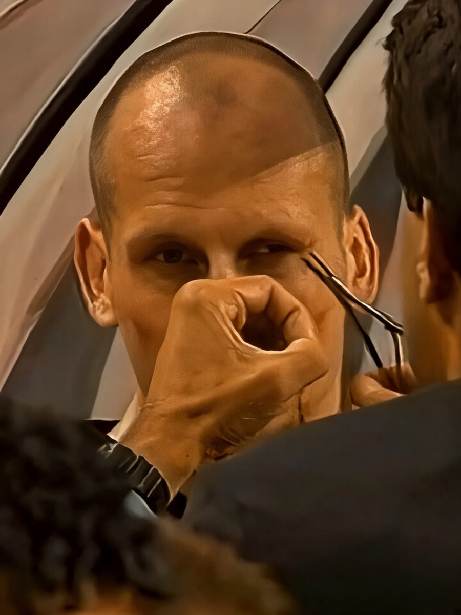 يعيش ستام وفق مبدأ اذا راحت الكورة لا تروح رجل اللاعب 😱😱🇳🇱