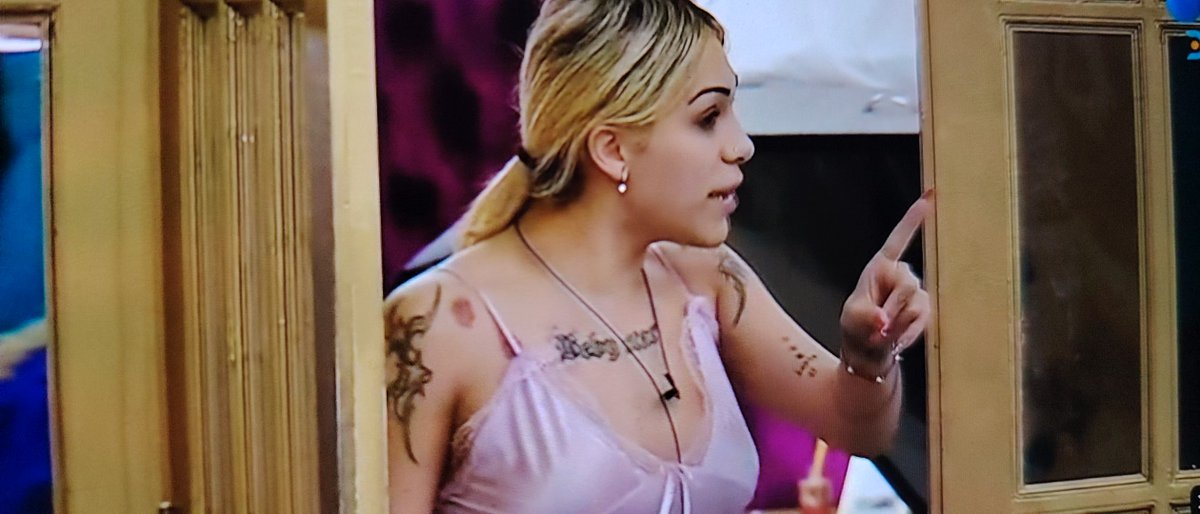 Danelik le grita a Titi Brian aprovecha a decirle de todo a Yipio por Andrea! ¿Danelik invita a pelear a Titi físicamente ? 😳 #GRANHERMANO