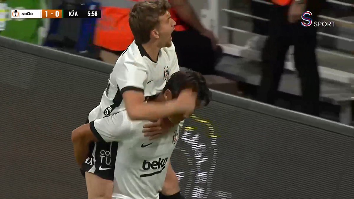 Beşiktaş, Hyeon-gyu Oh'un köşe vuruşunda gelen kafa vuruşuyla 1-0 öne geçti! ⚽