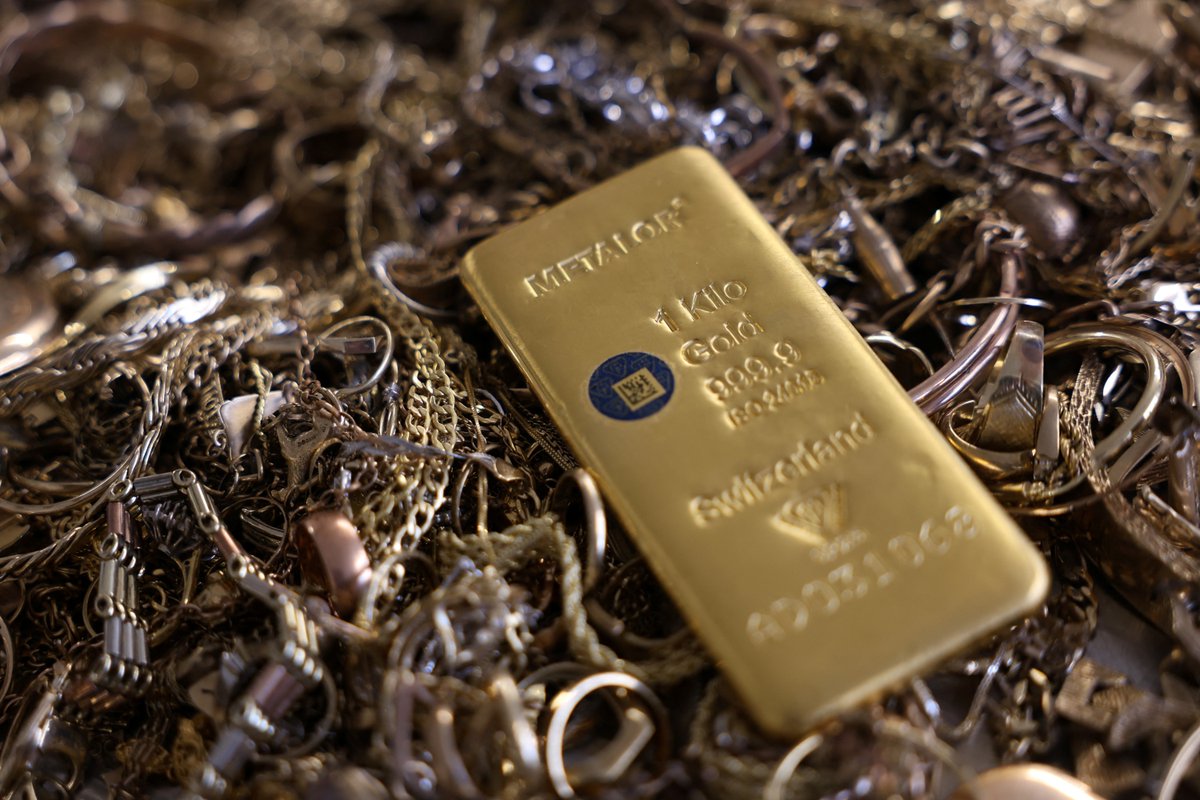 Gold prices have lost some of their shine since hitting all-time highs, but some analysts still expect it to surpass $5,000 an ounce in 2027. As the risk of a stagflation increases, the outlook for gold remains high, strategist Kristina Hooper says