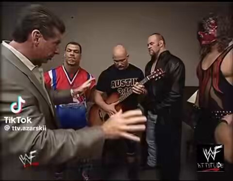 3 mins of Stone Cold hellbent on trying to break the Undertaker! 💀 And Taker was fighting for his life here 😭🤣