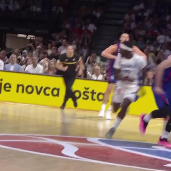 When Nikola Jokic retires from basketball, full court dimes should be named after him 🤷♂️ #FIBAWC 📺 Watch LIVE: