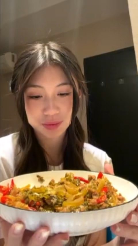 et itu sayur banyak amat michie😭