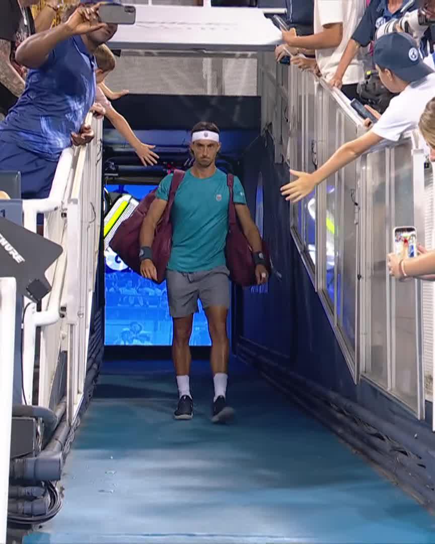 Lights, Camera, Action 🎬 Fils vs Tirante for a spot in the semis at #CincyTennis WATCH live 👉