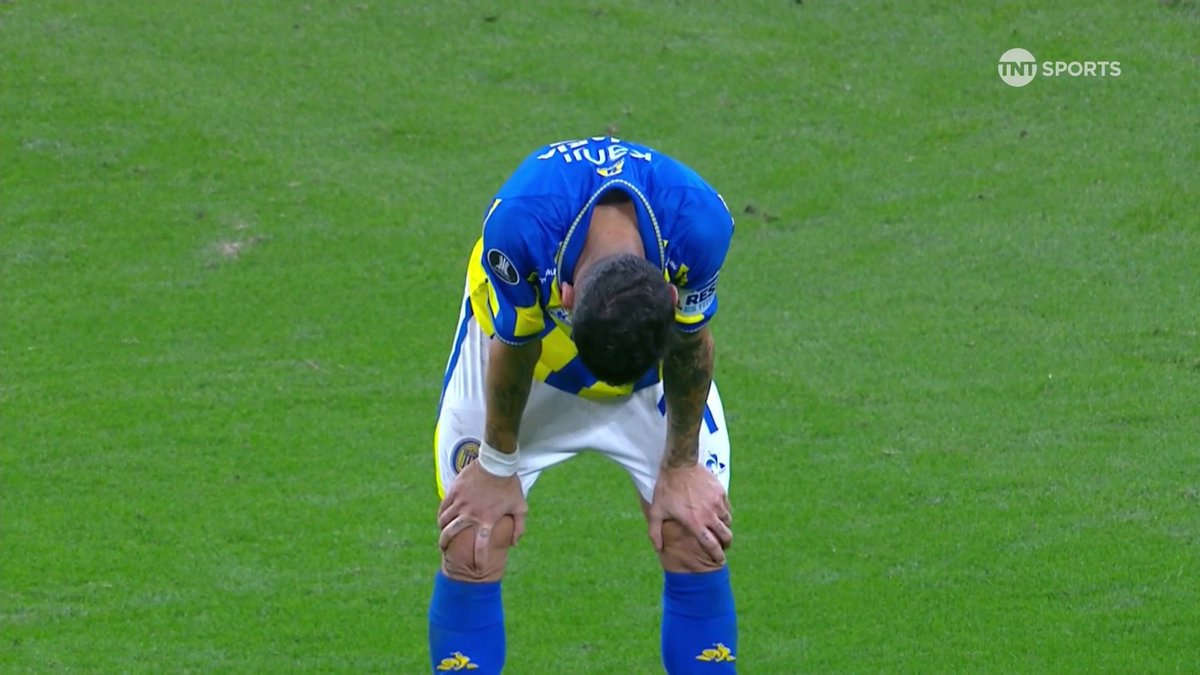 LA DESAZÓN DE FIDEO 😔🏆 Ángel Di María y su dolor por la eliminación de Rosario Central ante Corinthians. #Libertadores