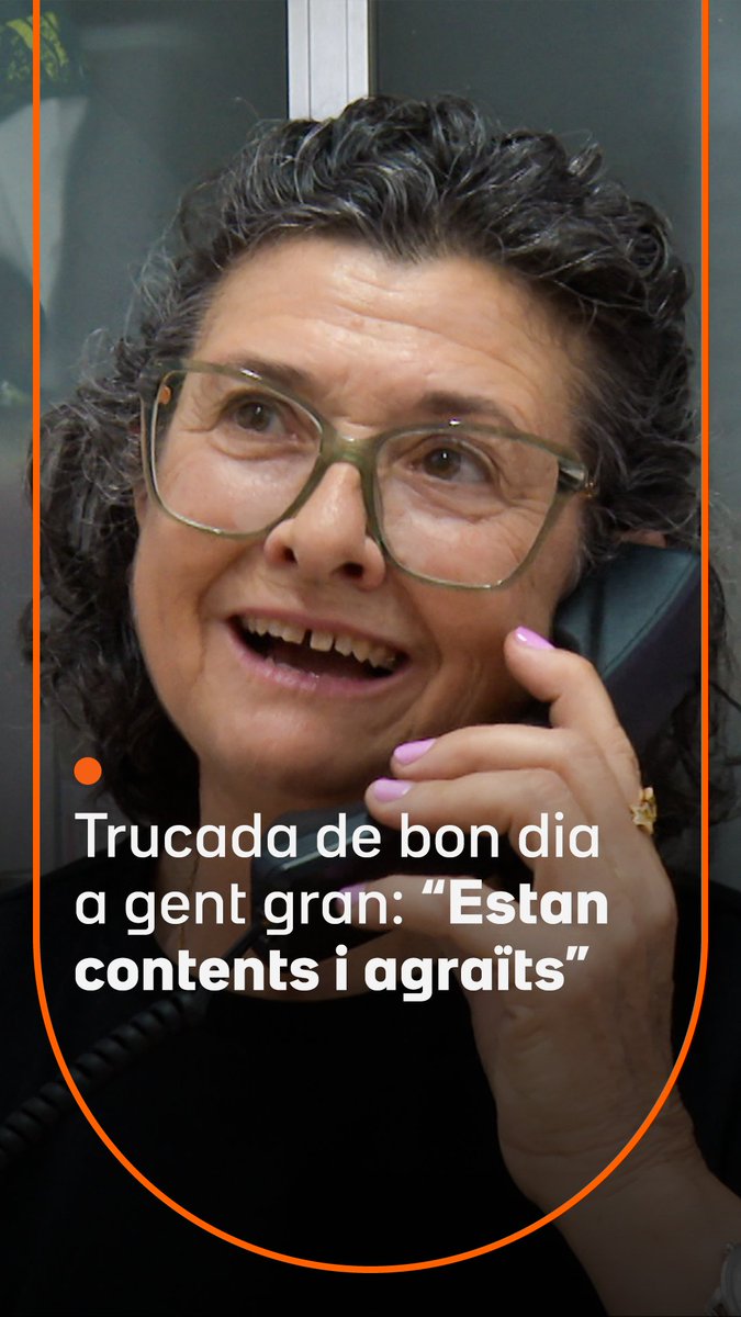 “Bon dia, Carme, com estàs?” Voluntaris truquen cada dia a centenars de persones grans que viuen soles. És un projecte de Càritas contra la solitud no desitjada. També fan un acompanyament presencial cada setmana: “Berenem i parlem de les nostres coses”