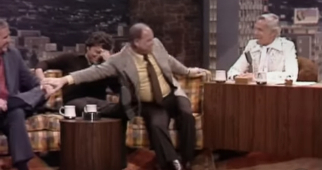 Rickles walks out right after Johnny finishes “Rhinestone Cowboy” and treats the whole performance like a personal insult seminar. He goes straight for the outfit, the song, the cowboy image, then starts clearing the room one line at a time. Johnny is already laughing too hard to fight back and Ed is just sitting there taking body shots. This is peak mid-70s Rickles with zero warm up, pure chaos from the first second.