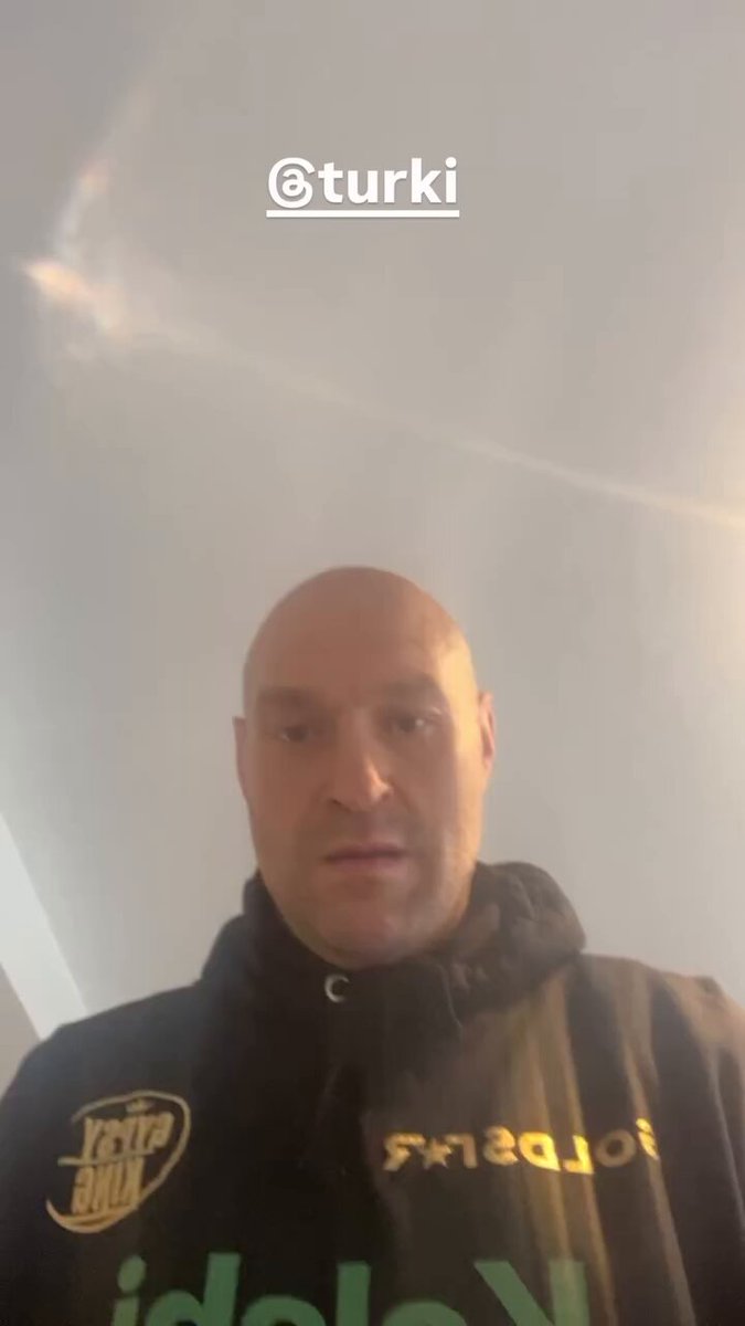 Tyson Fury has just lashed out at Anthony Joshua, claiming their fight is unlikely to happen due to Team Joshua’s request for a bigger purse to move the bout to the USA.