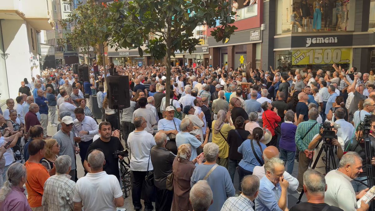 Karadeniz, Genel Başkanımız Özgür Özel'i bağrına basıyor... #Trabzon