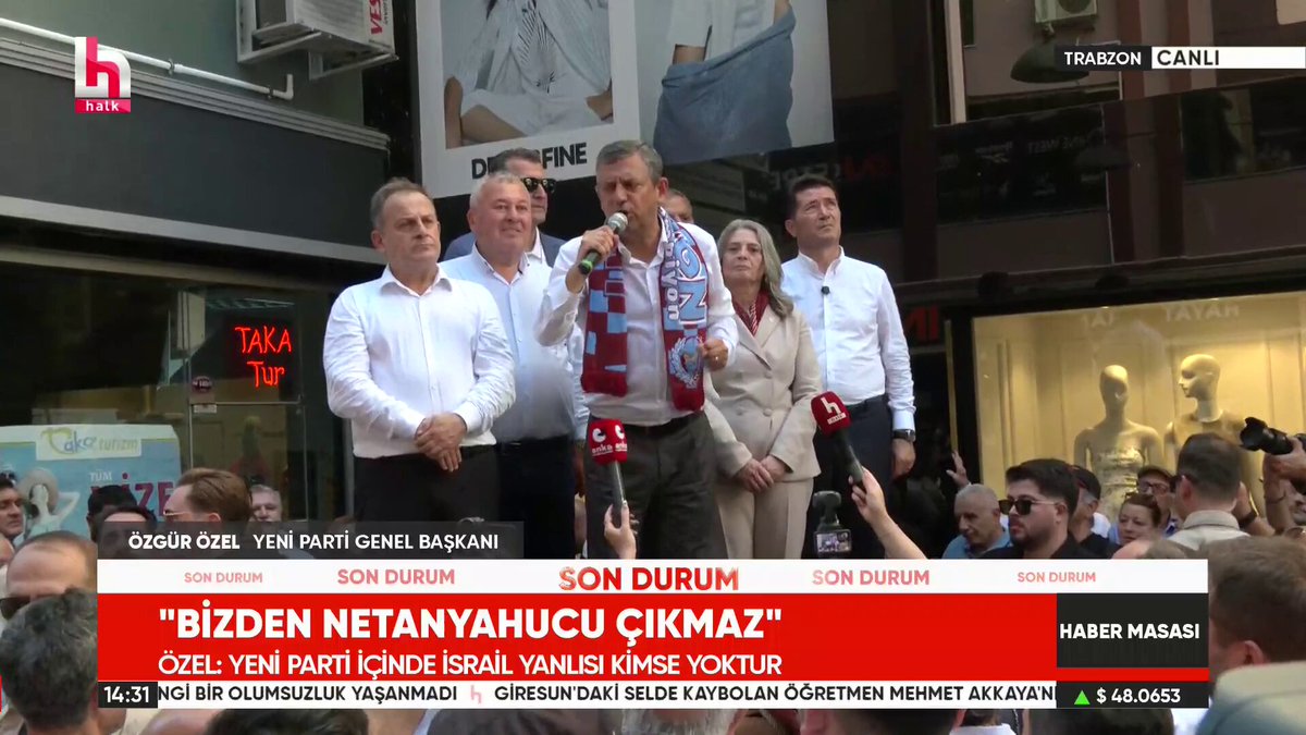 Özgür Özel konuştu, Trabzon'da 'Cumhurbaşkanı İmamoğlu' sloganları yankılandı