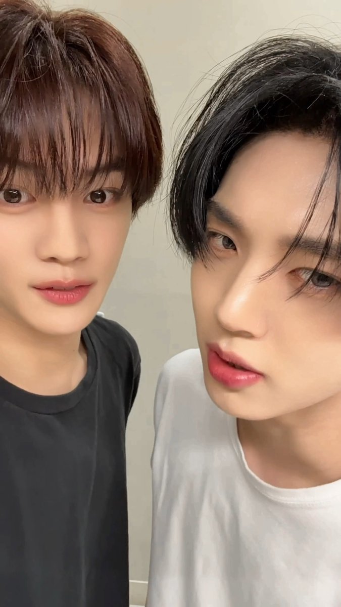 일어나! ૮ o̴̶̷̤ ‧̫ o̴̶̷̤.ა ᐢ ⩌_⩌ ᐢ 🔗 #AND2BLE #앤더블 #KIMGYUVIN #HANYUJIN
