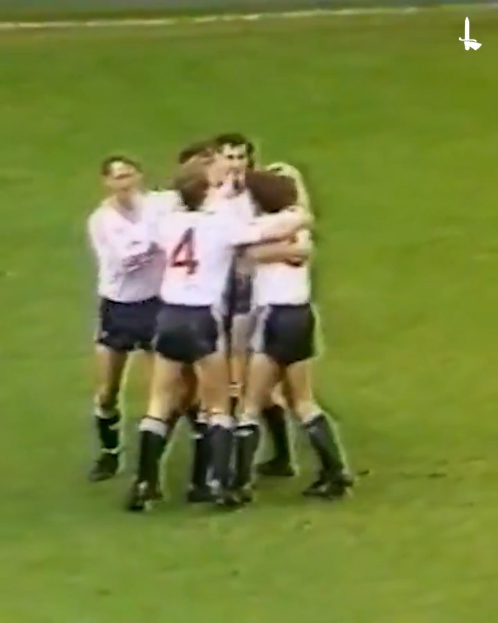 Blink and you'll miss it 💨 Jim Melrose scored our fastest ever goal away at West Ham back in 1986 ⚡️ #cafc