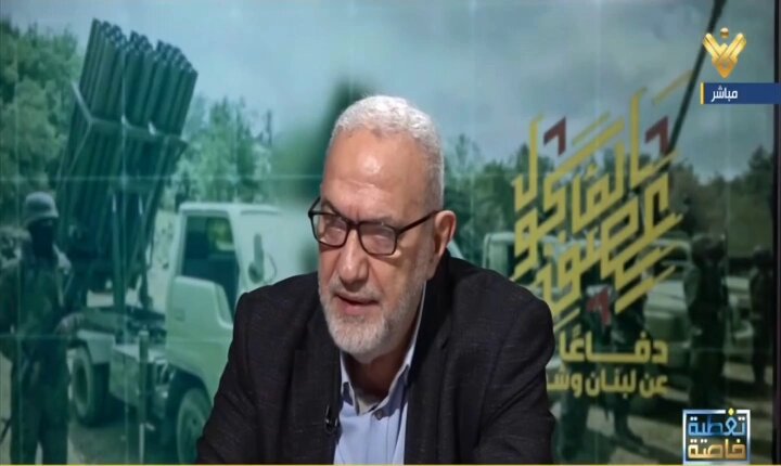 لأول مرة يكشف الحاج محمود قماطي عن مضمون لقاء حزب الله مع الوفد القيادي اليمني 🇾🇪 في إيران 🇮🇷 حيث تعهد الاخوة اليمنيين في حال سقط مسار اسلام آباد وحصل اطباق على المقاومة في لبنان فإنه سيتم ضرب #تل_أبيب واغلاق باب المندب لمصلحة لبنان..