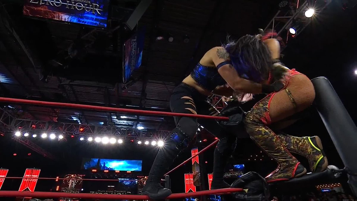 .Mina Shirakawa♡白川未奈 and Queen Aminata クィーンアミナタ set the tone early, securing the victory in the opening Zero Hour match! Watch #ROHDBD: ZERO HOUR