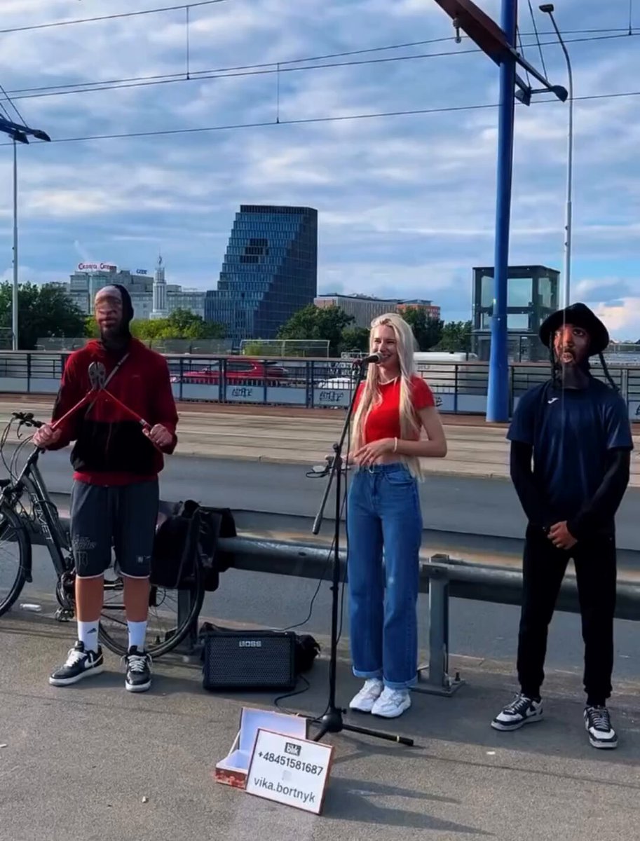 Just when you thought Poland couldn't get any better, George Floyd and Jewish Kanye West perform live 🇵🇱