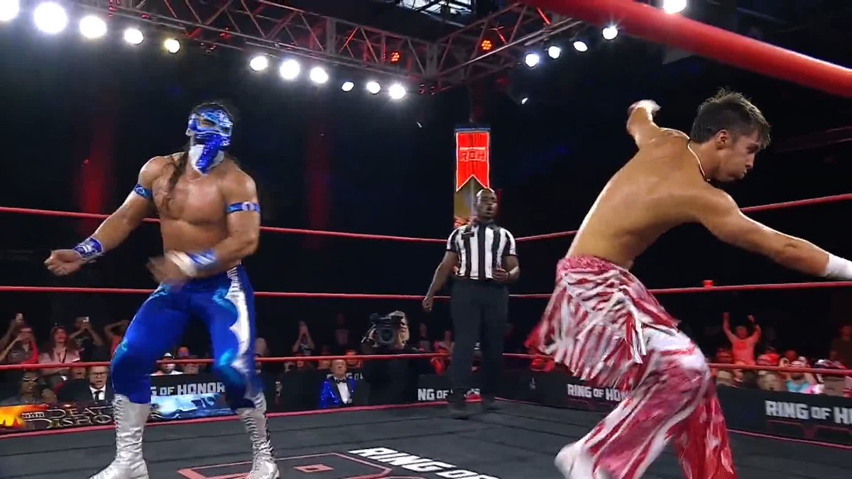 Back and forth they go! Nick Wayne and Bandido🔫🌵 trade everything they have in this #ROH World Championship battle! Watch #ROHDBD LIVE on #HonorClub