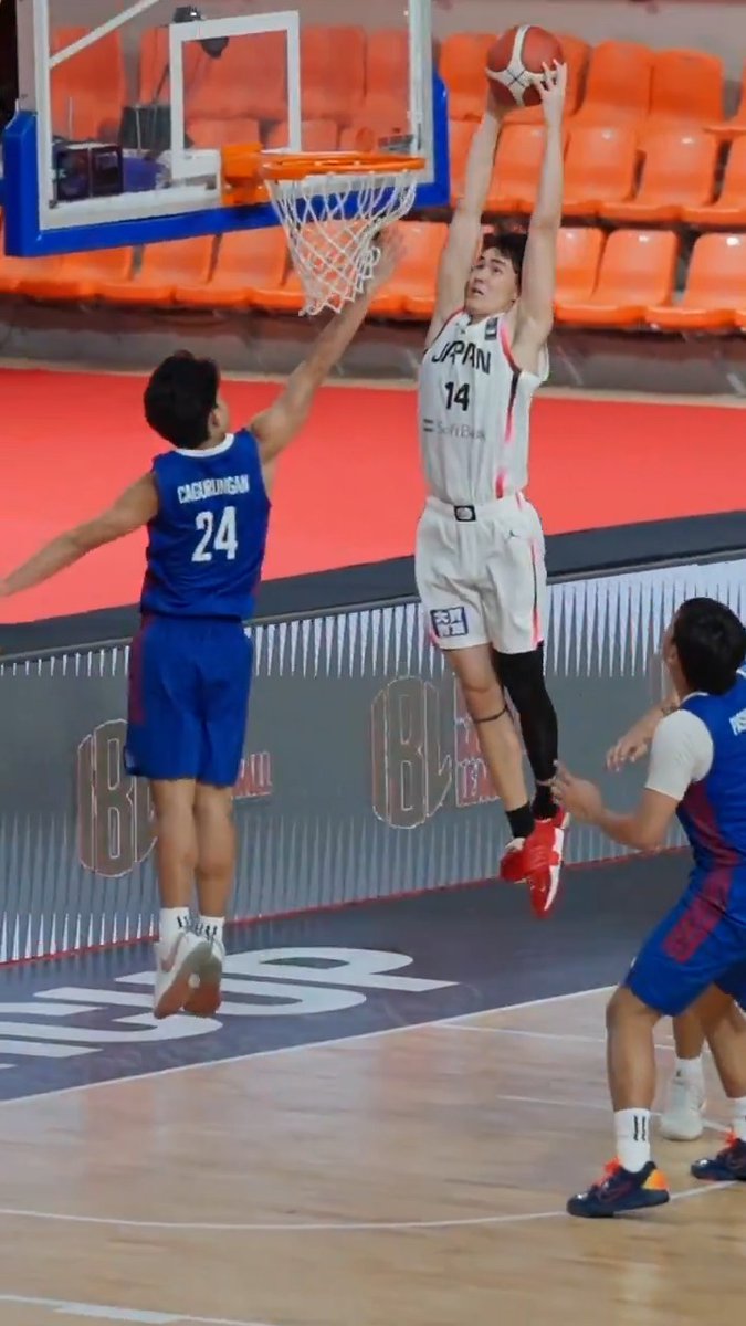 Kenichiro Benedict has personal problems with the rim 🤯 #U18AsiaCup