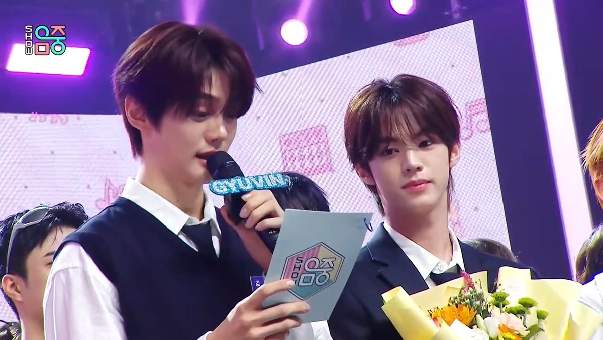 Goodbye for now, DOHOON and GYUVIN. Thank you for the hard work and the pure joy you brought to Music Core over the past 1 year &amp; 5 months. We’ll miss you so much. Wishing you the very best ahead. 쇼! 쇼! 쇼! ~~ 안녕영 💐🎓💕 #DOHOON #도훈 #GYUVIN #규빈
