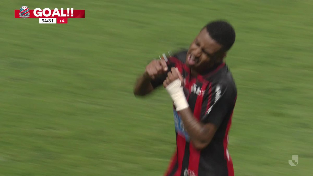 🎦 ゴール動画 🏆 明治安田Ｊ２リーグ 🆚 札幌vs大宮 🔢 1-4 ⌚️ 90+5分 ⚽️ ヴィニ ペイショット（札幌） #Ｊリーグ