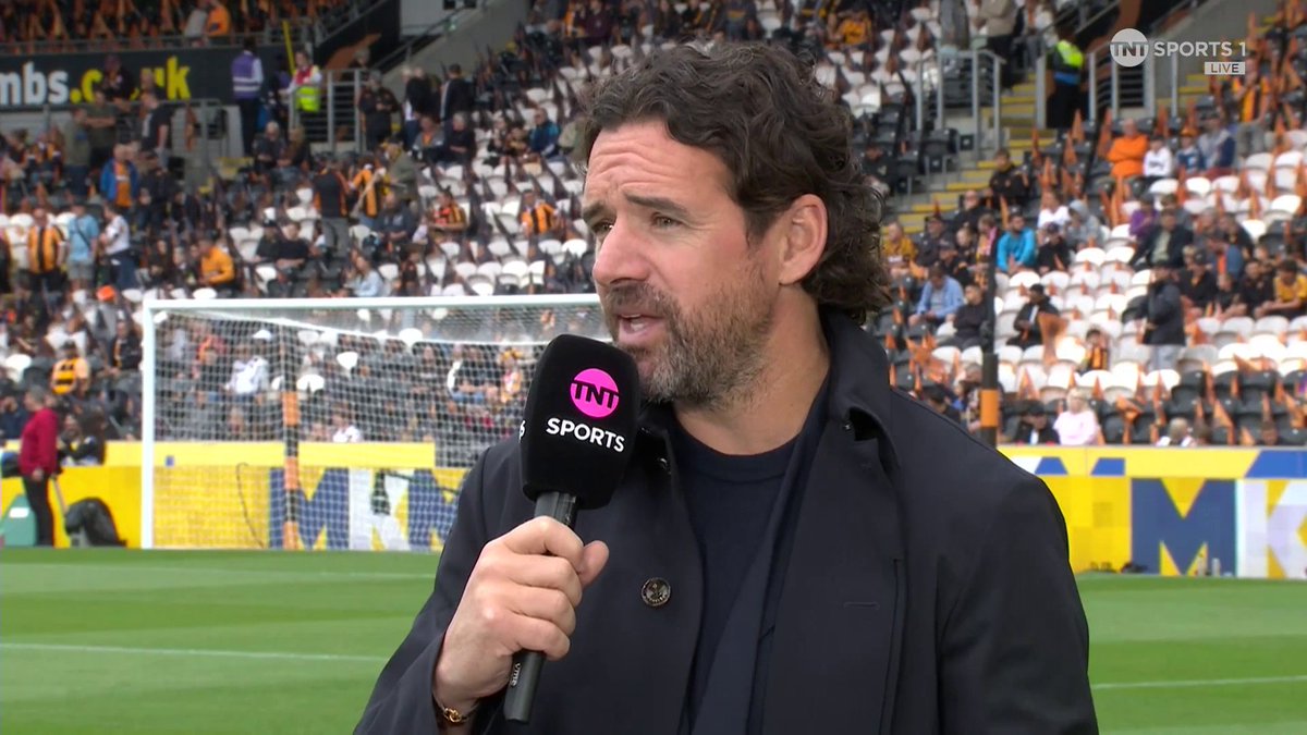 "Other clubs enquired in the Premier League, but if it's England, it's Man United." 🔴 David Ornstein explains why Marcus Rashford's future in England was only ever going to be at Old Trafford. 🎙️ Lynsey Hipgrave | 📺 Watch live on TNT Sports & HBO Max