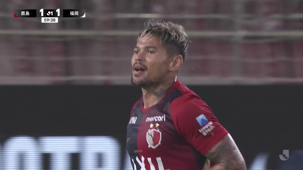 絶好調レオセアラ3試合で4ゴール💫 🎦 ゴール動画 🏆 明治安田J1リーグ 🆚 鹿島vs福岡 🔢 2-1 ⌚️ 60分 ⚽️ レオ セアラ(鹿島) #Jリーグ