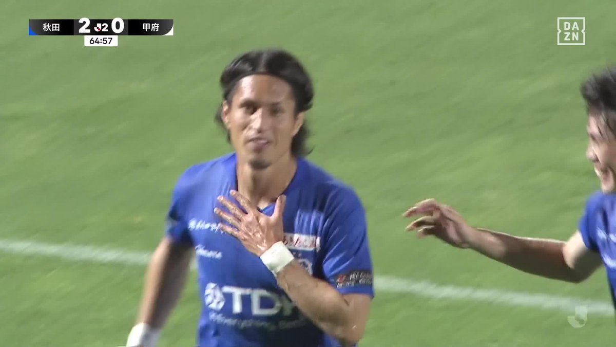 これはすごい!! こぼれ球を鈴木翔大がオーバーヘッド お手本のようなスーパーゴール🙌 🏆明治安田J2リーグ第3節 🆚秋田×甲府 📺 #DAZN 配信中 #Jリーグ #だったらDAZN
