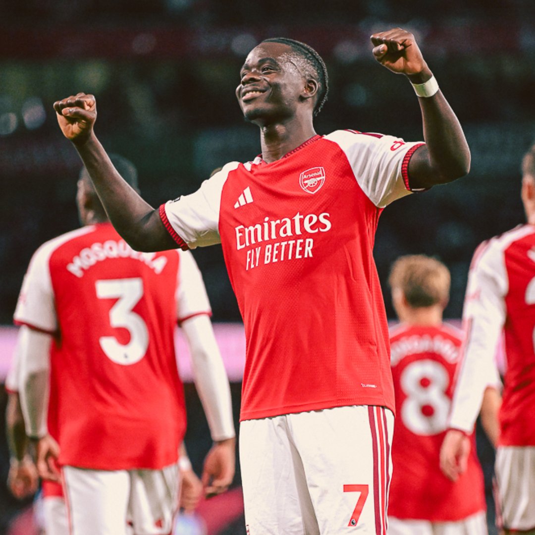 A beautiful build up to Bukayo’s finish ✊