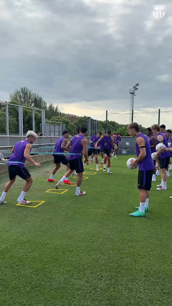 Pedri and Fermín working together >