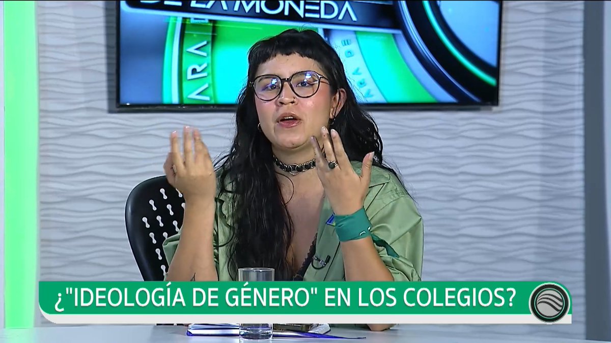 Tremendo DEBATE entre mi amigo Jonathan Silva y una feminazi con la cabeza totalmente rota.